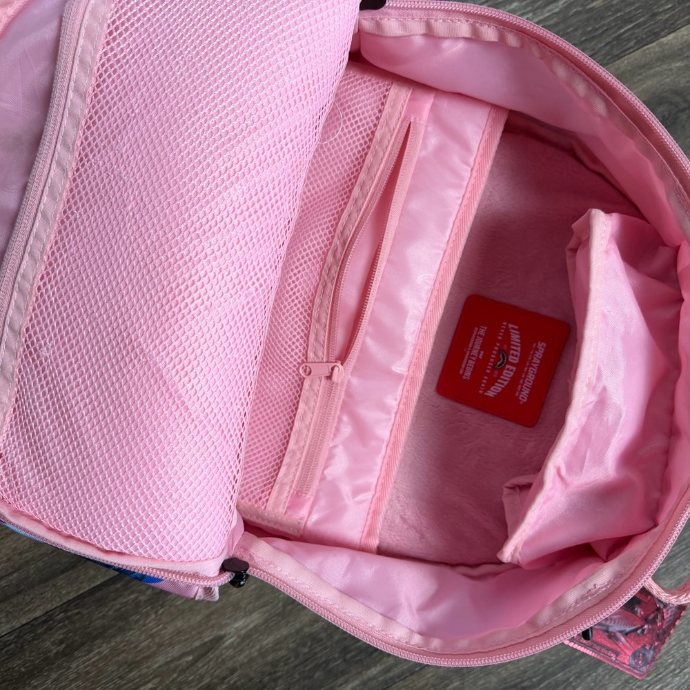 Sprayground backpack 💕 - image 4